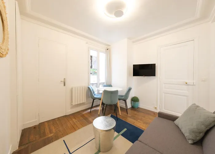Mgic 4p Montmartre * パリ